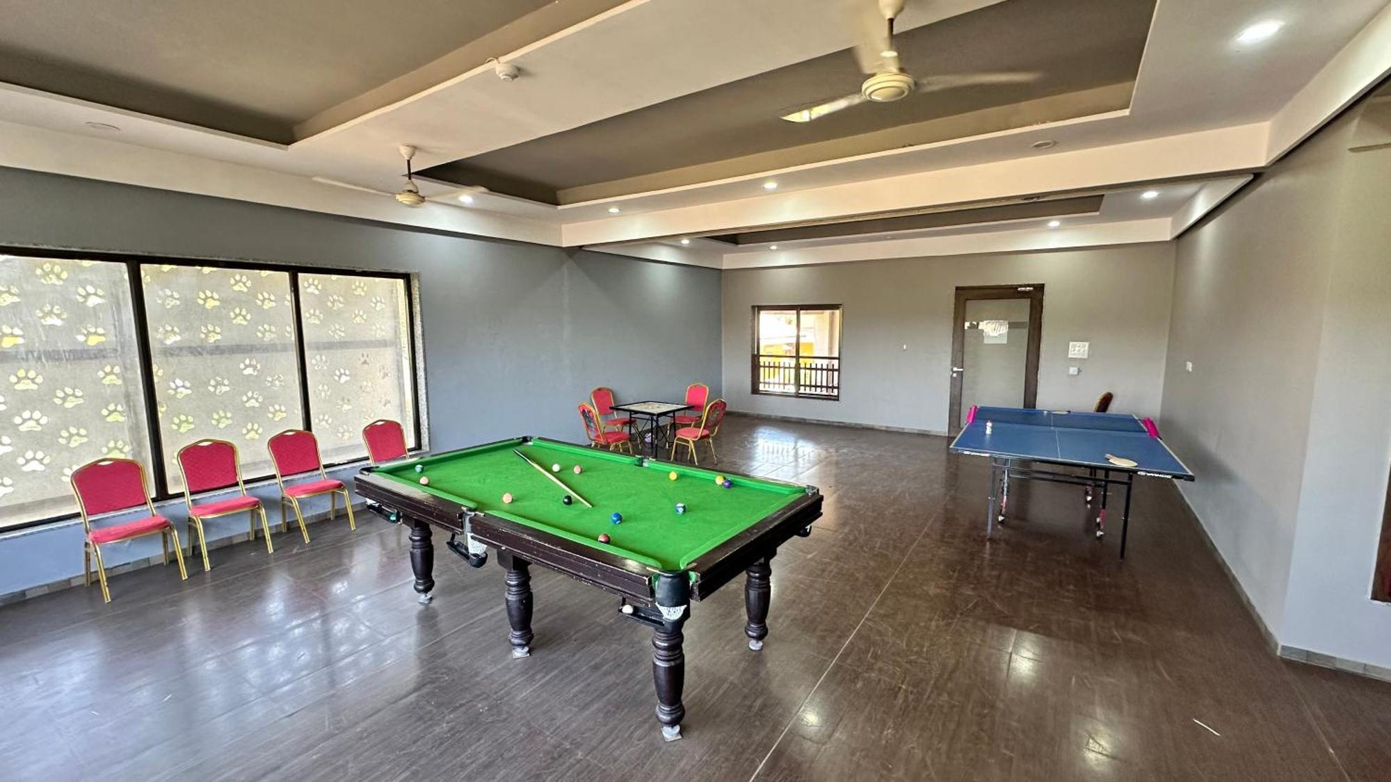 Lion Park Hotel & Resorts Sasan Gir Exterior photo